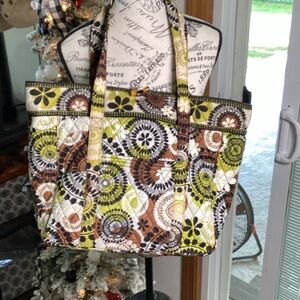 Vera Bradley Stylish Quilted Tote Bag - Multicolor Floral Design Lap Top Bag